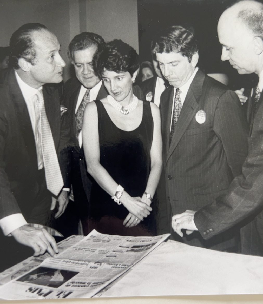 Alvaro J. con Cesar Gaviria y Rodrigo su hermano